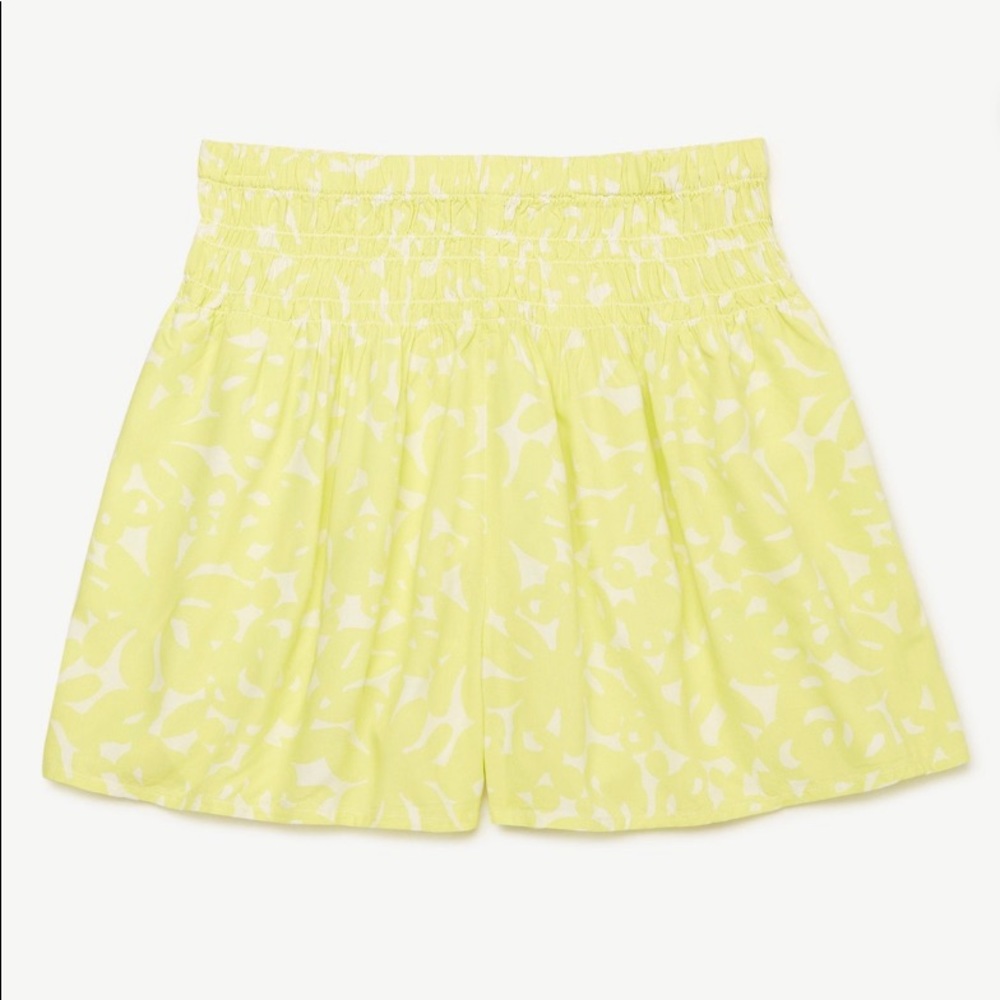 Bran new shorts for Girls (green neon)